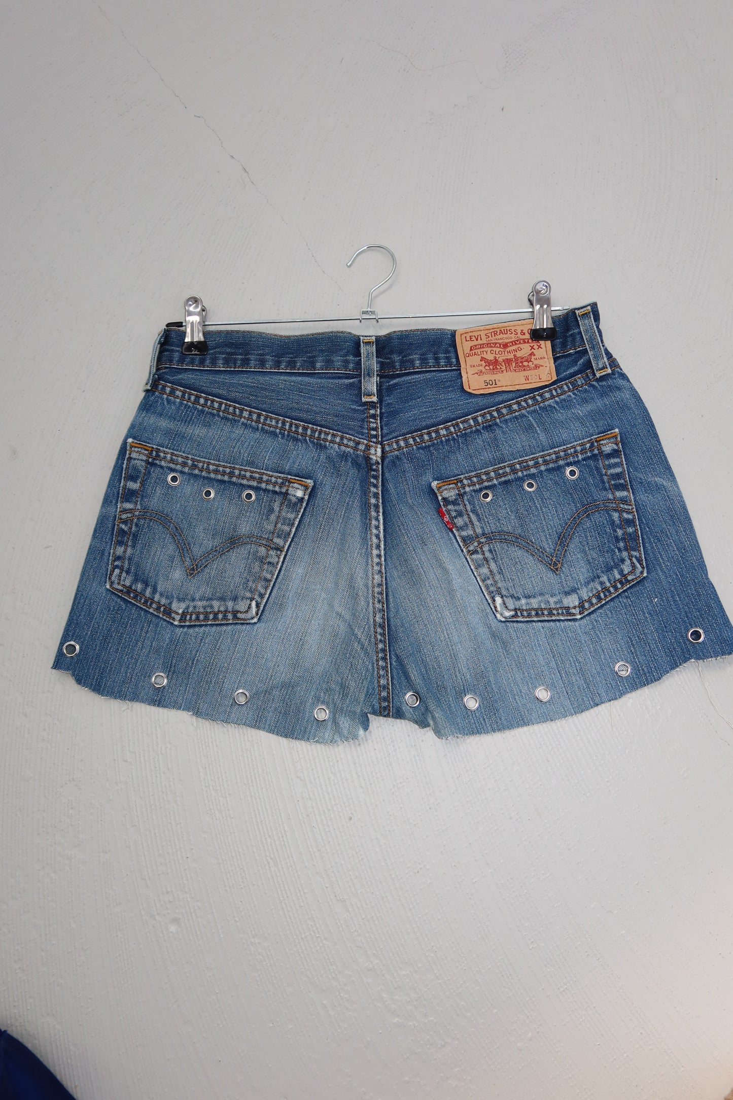 mini skirt 02