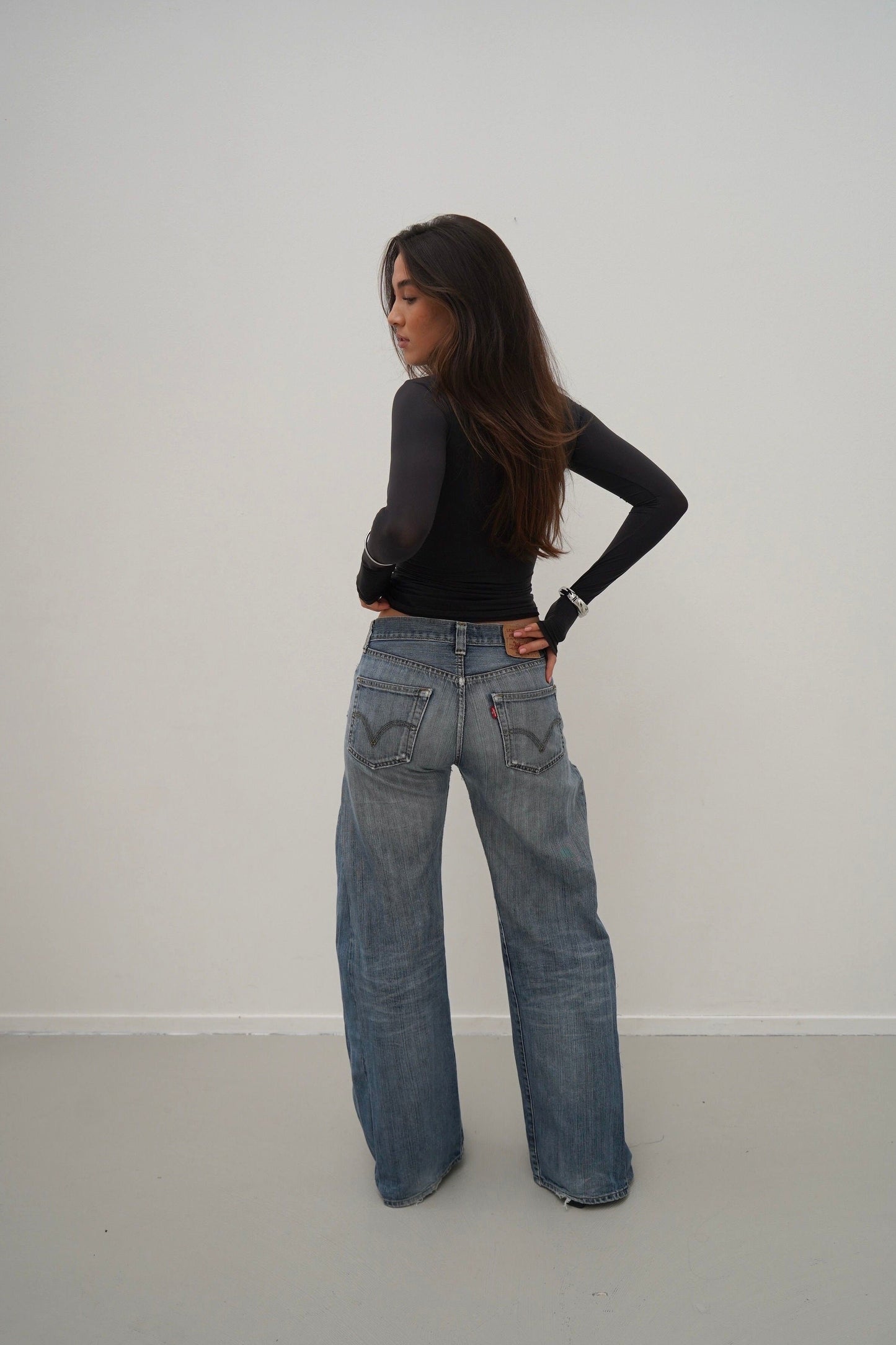 01 city - reworked levis