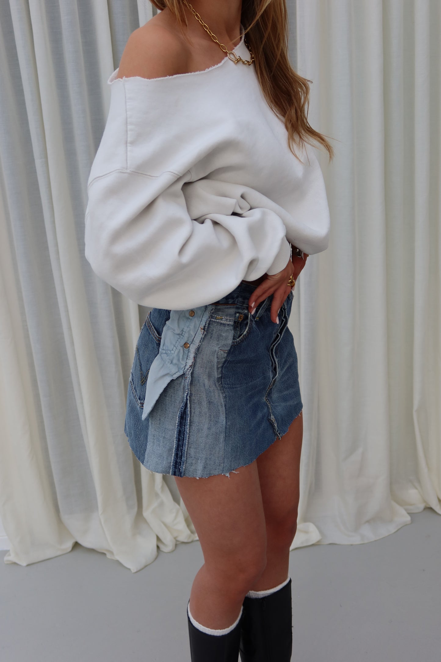 mini skirt 03
