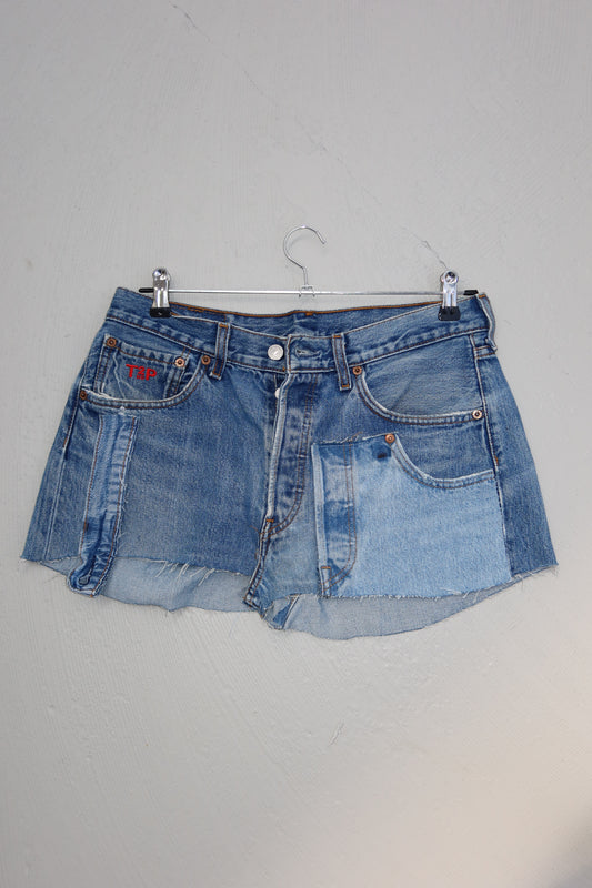 mini skirt 01
