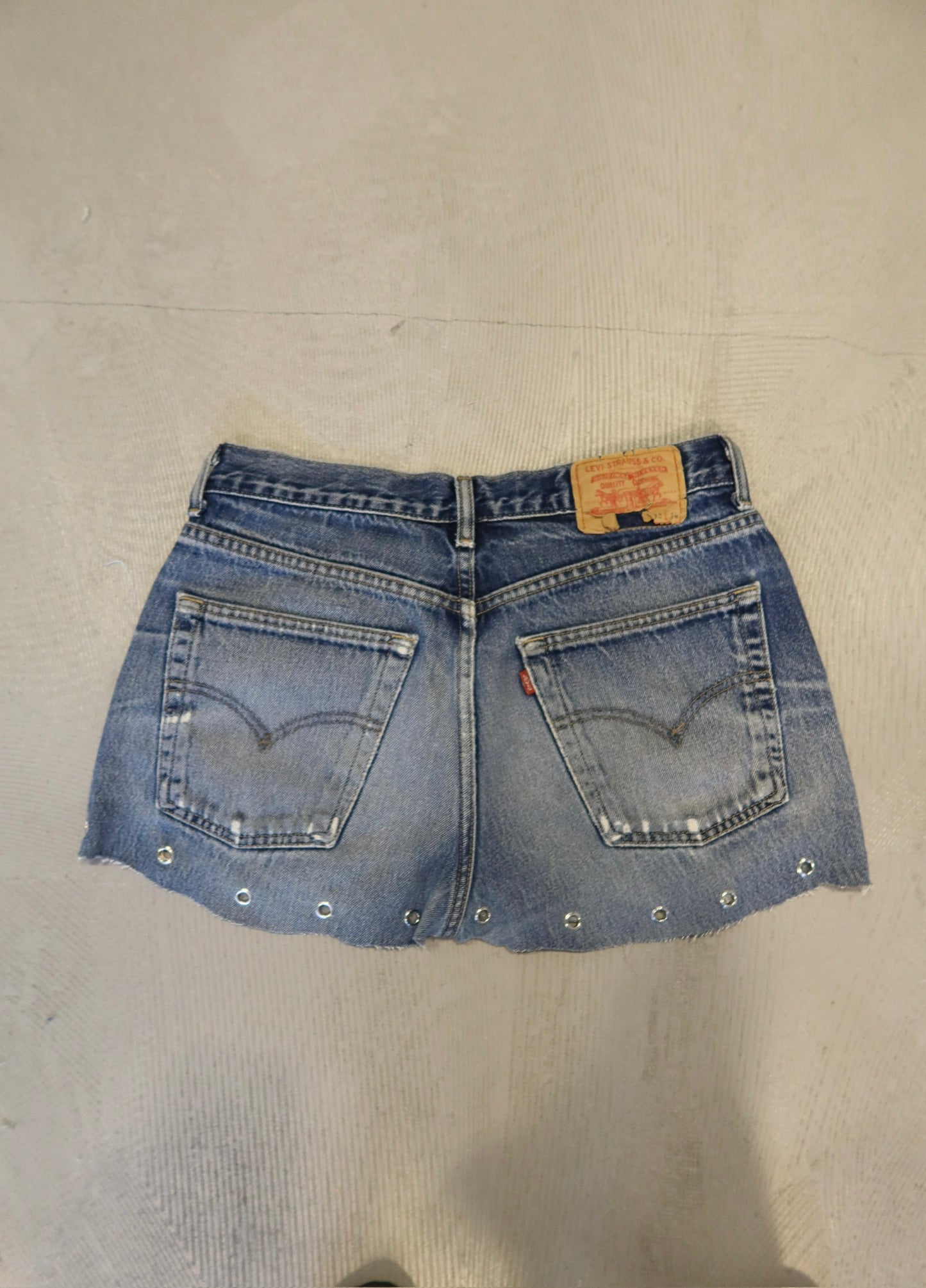 07 mini skirt